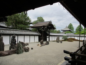 東福寺庭.jpg